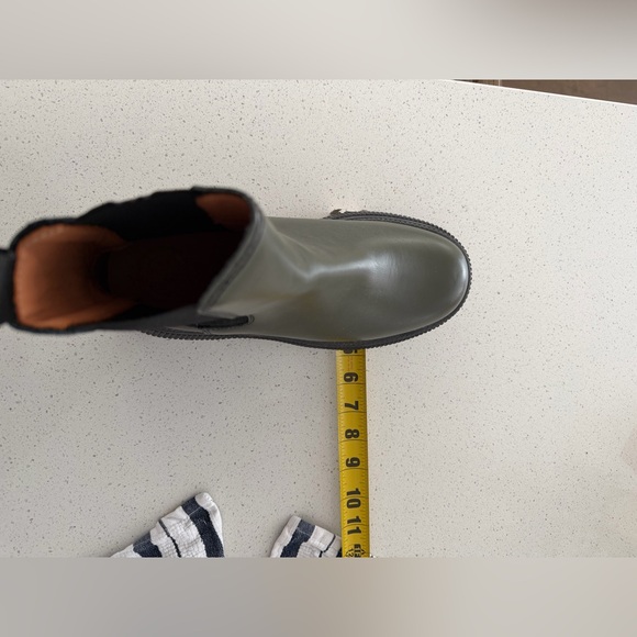 NWOB GANNI - Creepers Leather Chelsea Boots - Kalamata Olive Green - EU 40/US 10 - Picture 14 of 16